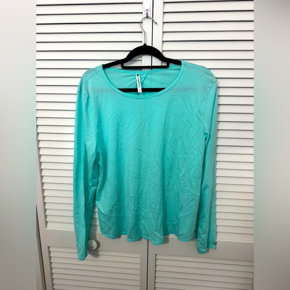 Fabletics Aqua Long Sleeve Top with Open Fly Back Size XL